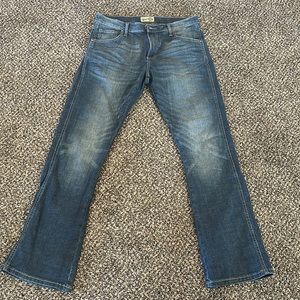Wrangler 20x Style 42 size 32/32